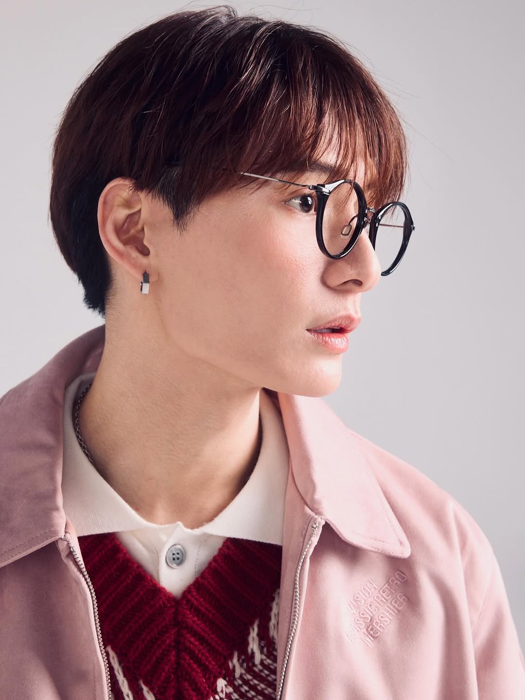 คริส - พีรวัส แสงโพธิรัตน์