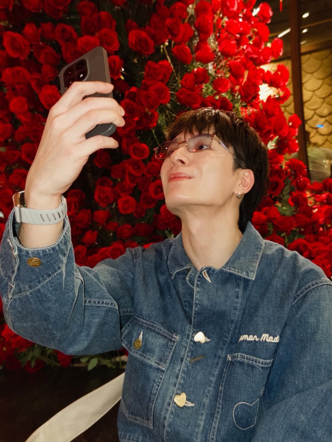 คริส - พีรวัส แสงโพธิรัตน์