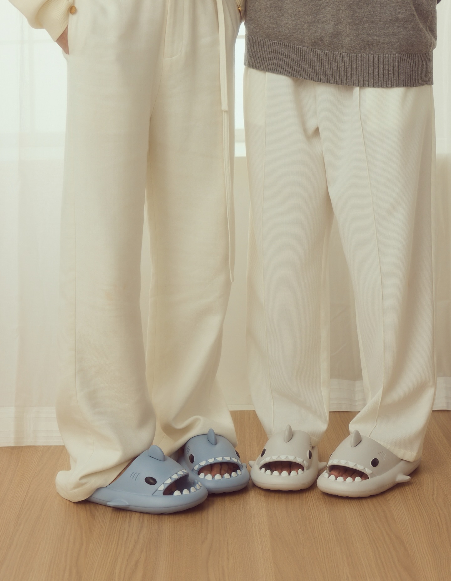 คริส - พีรวัส แสงโพธิรัตน์