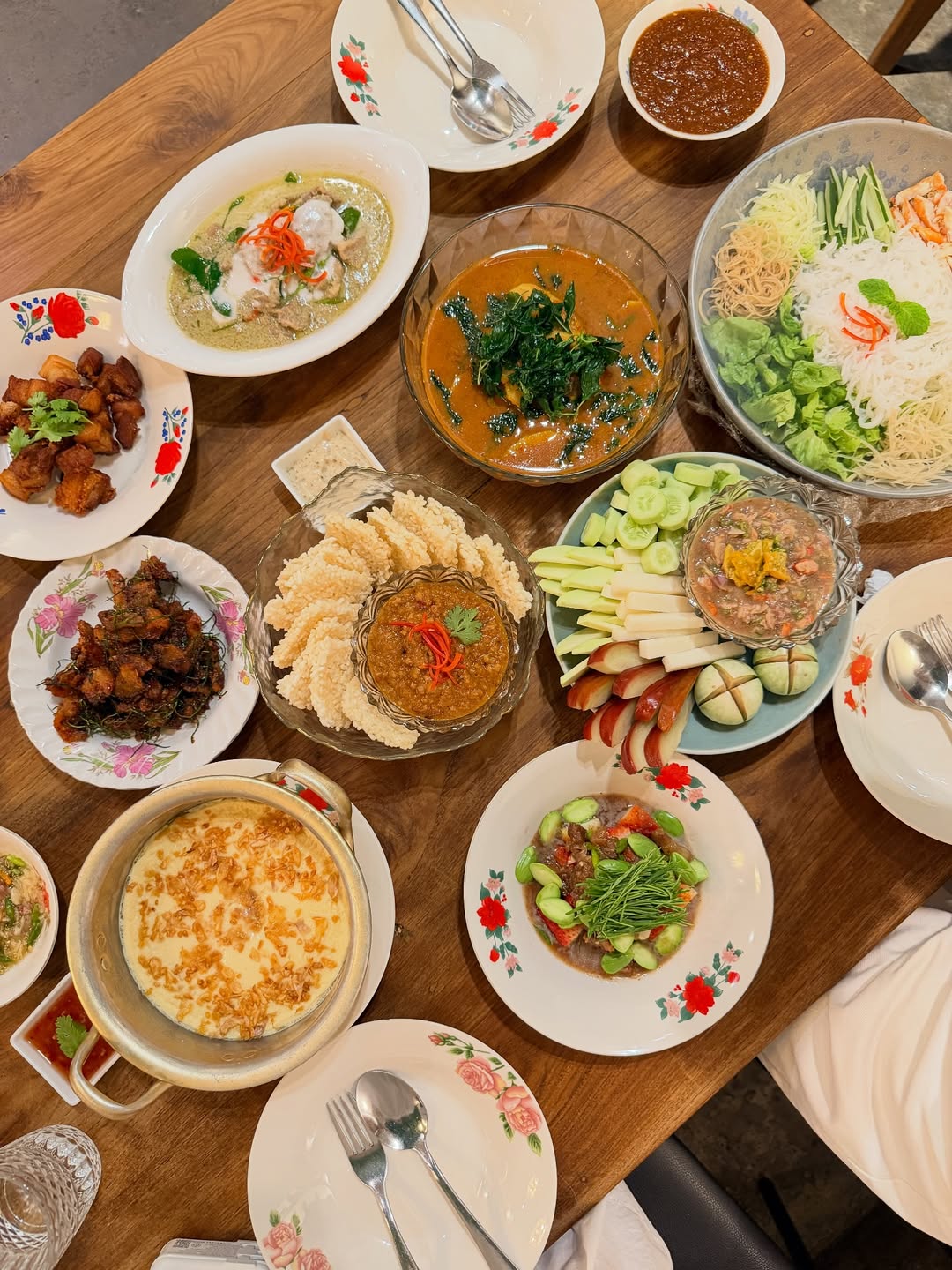 ปาย - สิตางศุ์ ปุณภพ