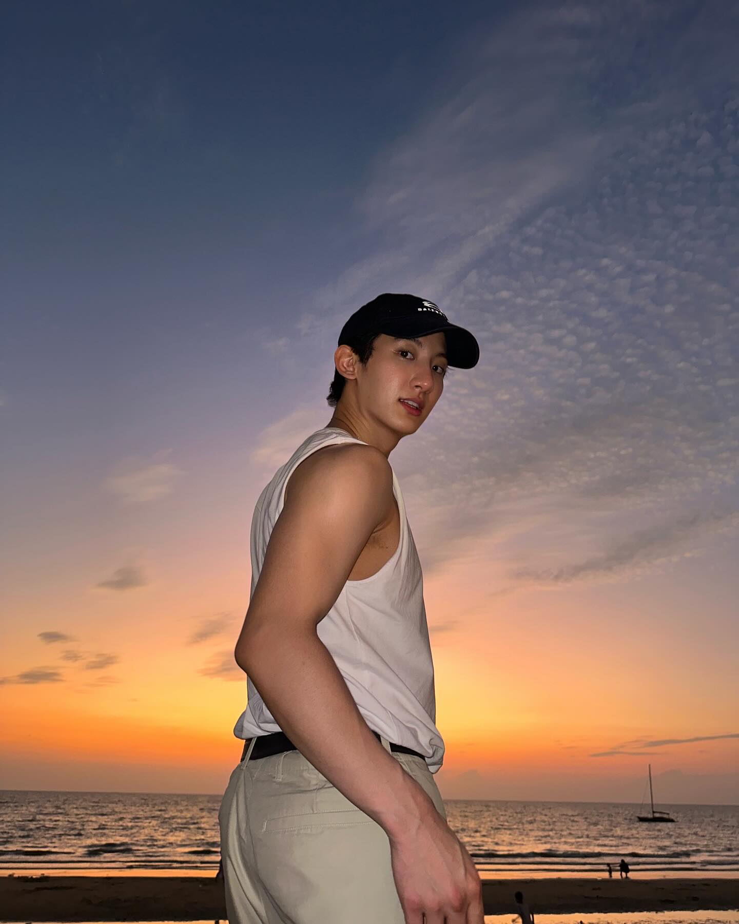 ท็อปแท็ป - จิรกิตติ์ คูอาริยะกุล