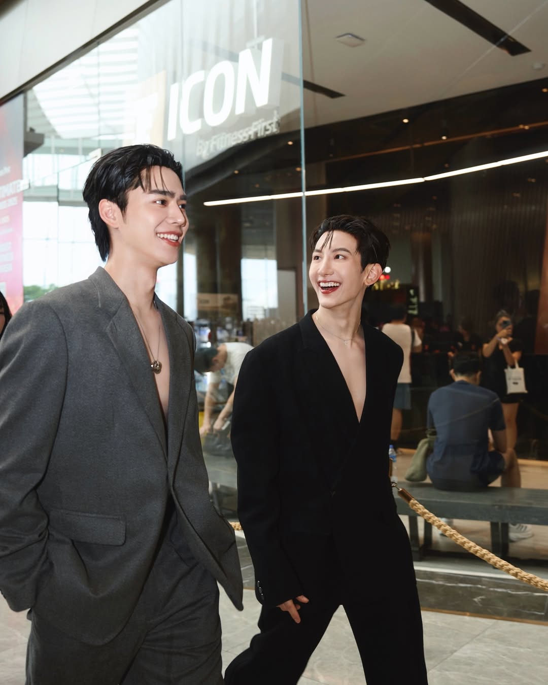 ท็อปแท็ป - จิรกิตติ์ คูอาริยะกุล