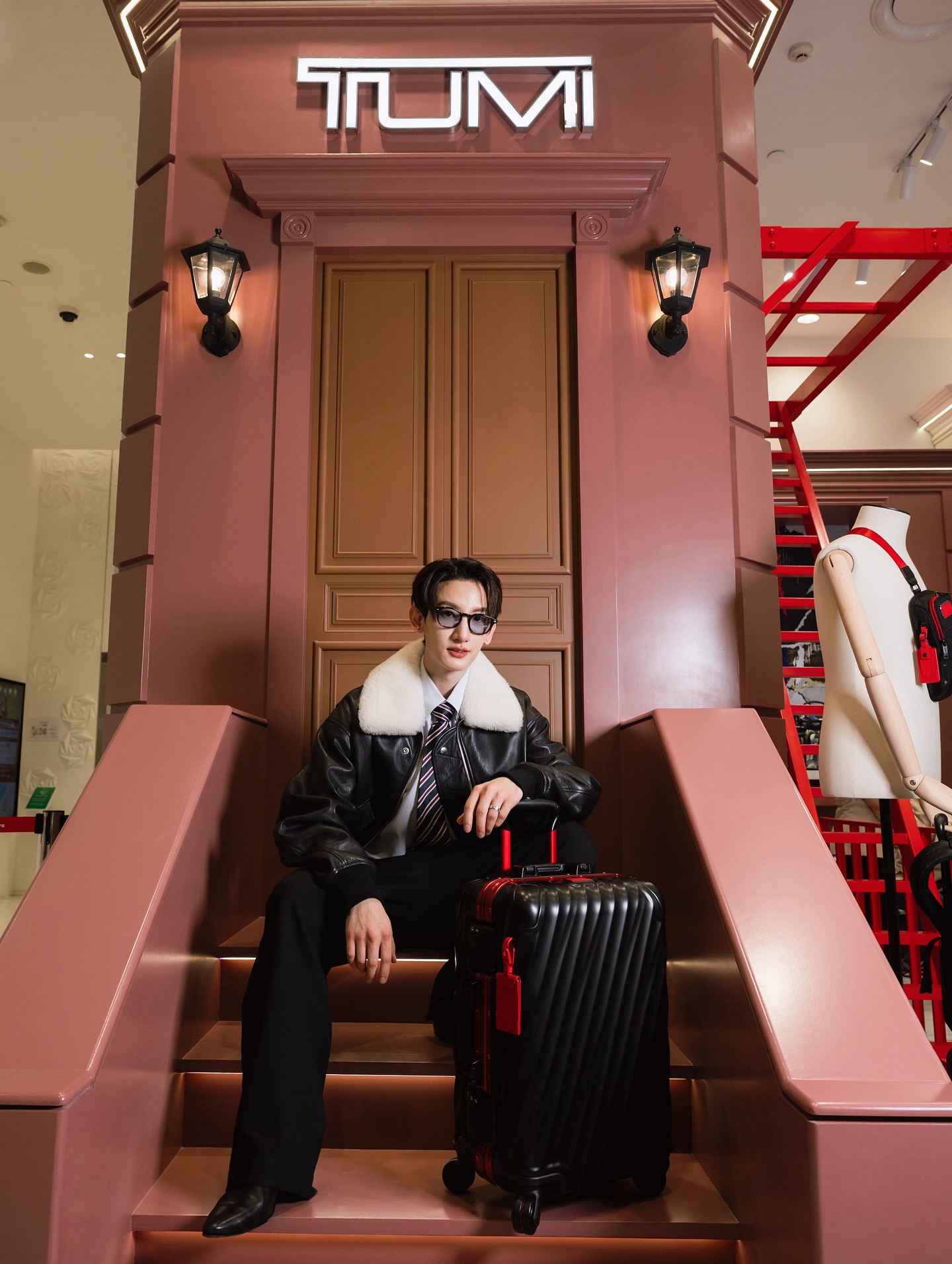 ท็อปแท็ป - จิรกิตติ์ คูอาริยะกุล