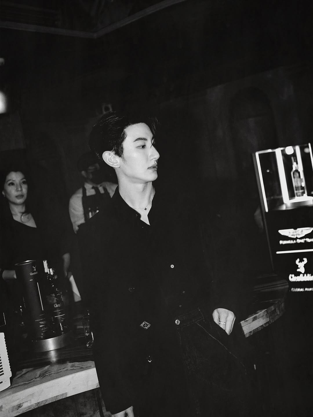 ท็อปแท็ป - จิรกิตติ์ คูอาริยะกุล