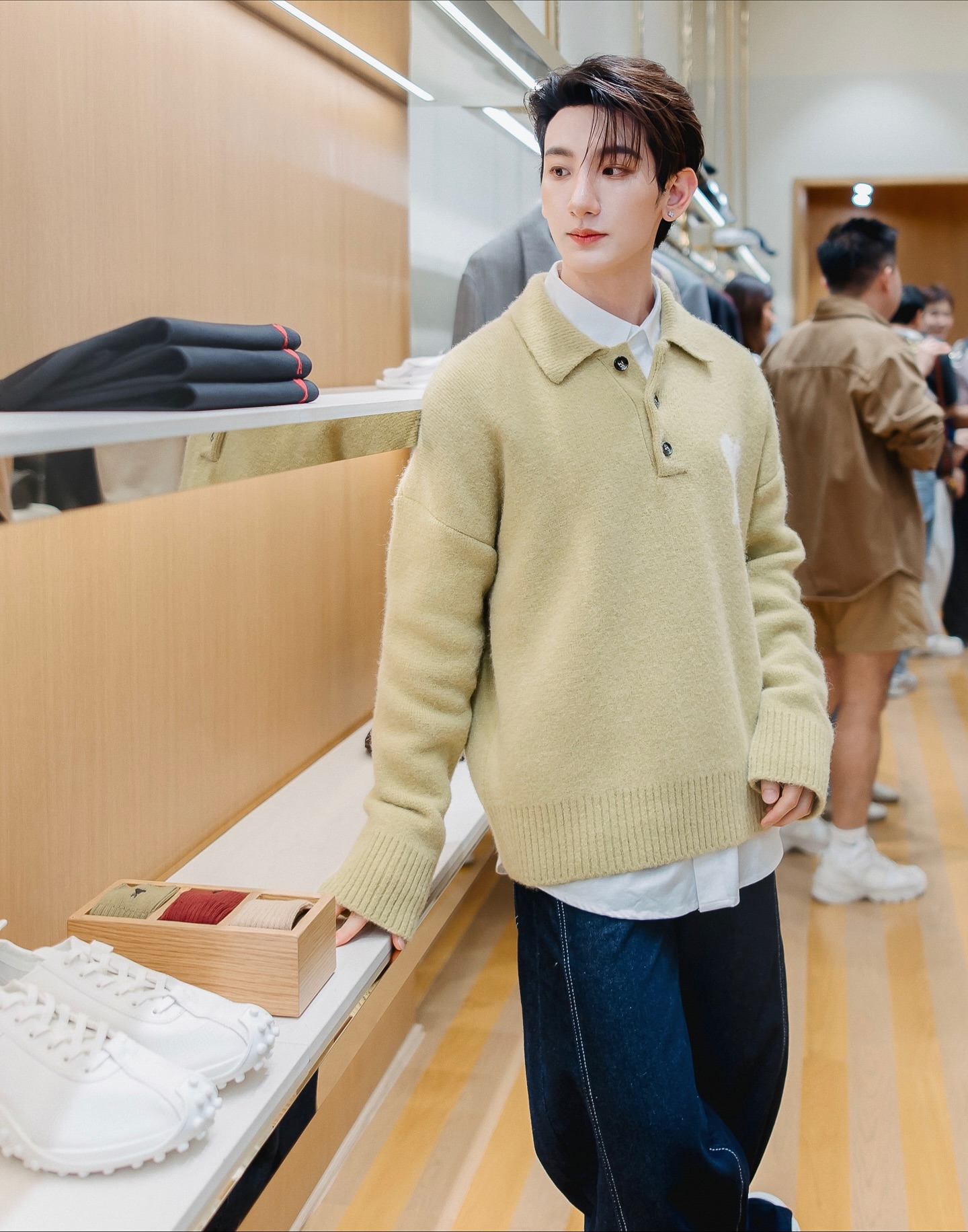 ท็อปแท็ป - จิรกิตติ์ คูอาริยะกุล