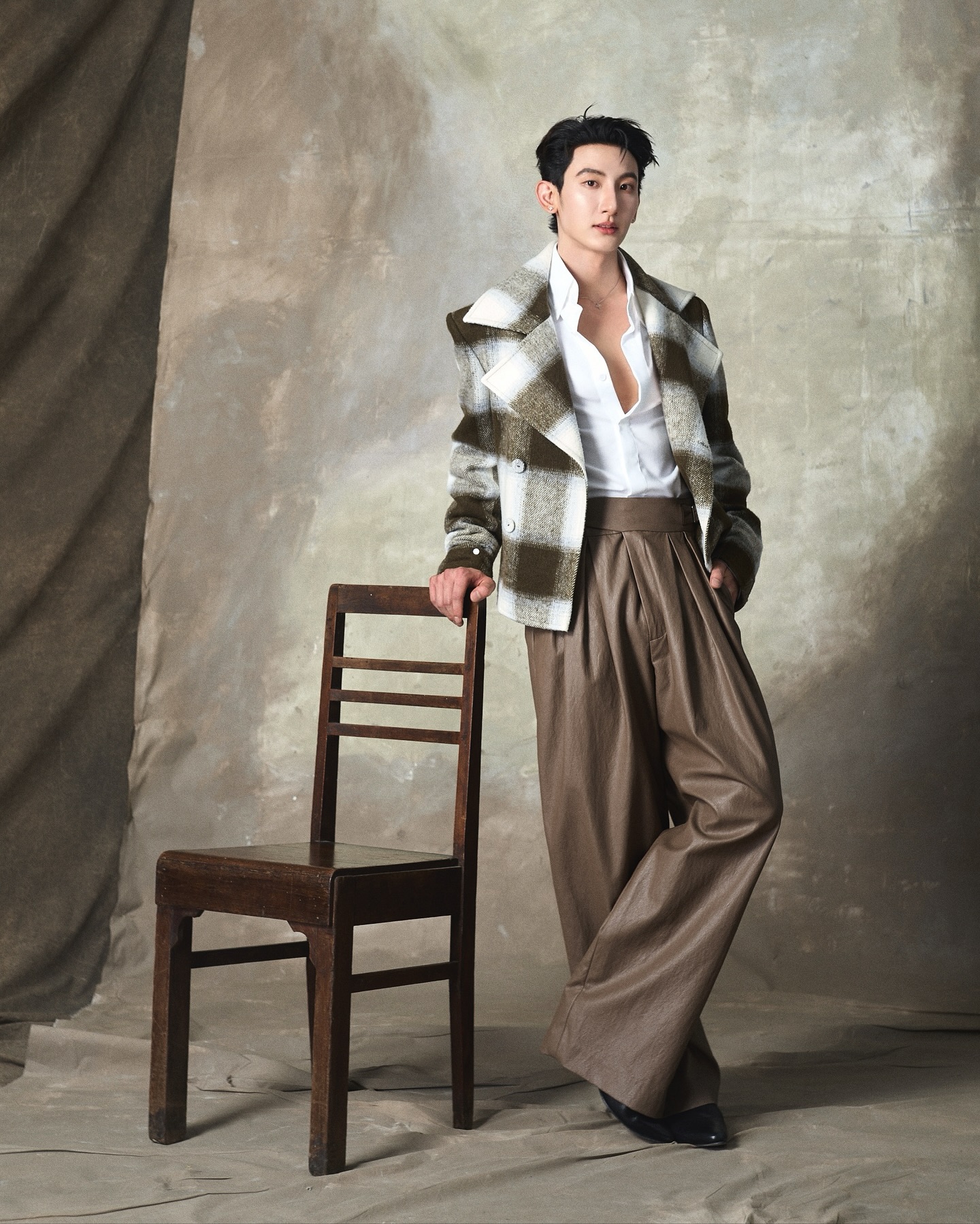 ท็อปแท็ป - จิรกิตติ์ คูอาริยะกุล