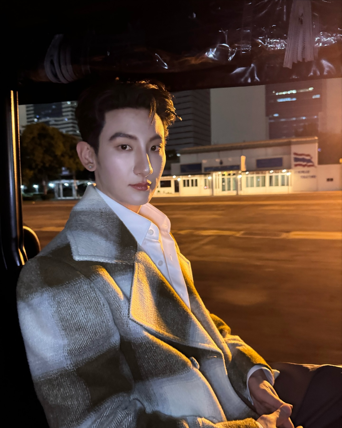 ท็อปแท็ป - จิรกิตติ์ คูอาริยะกุล