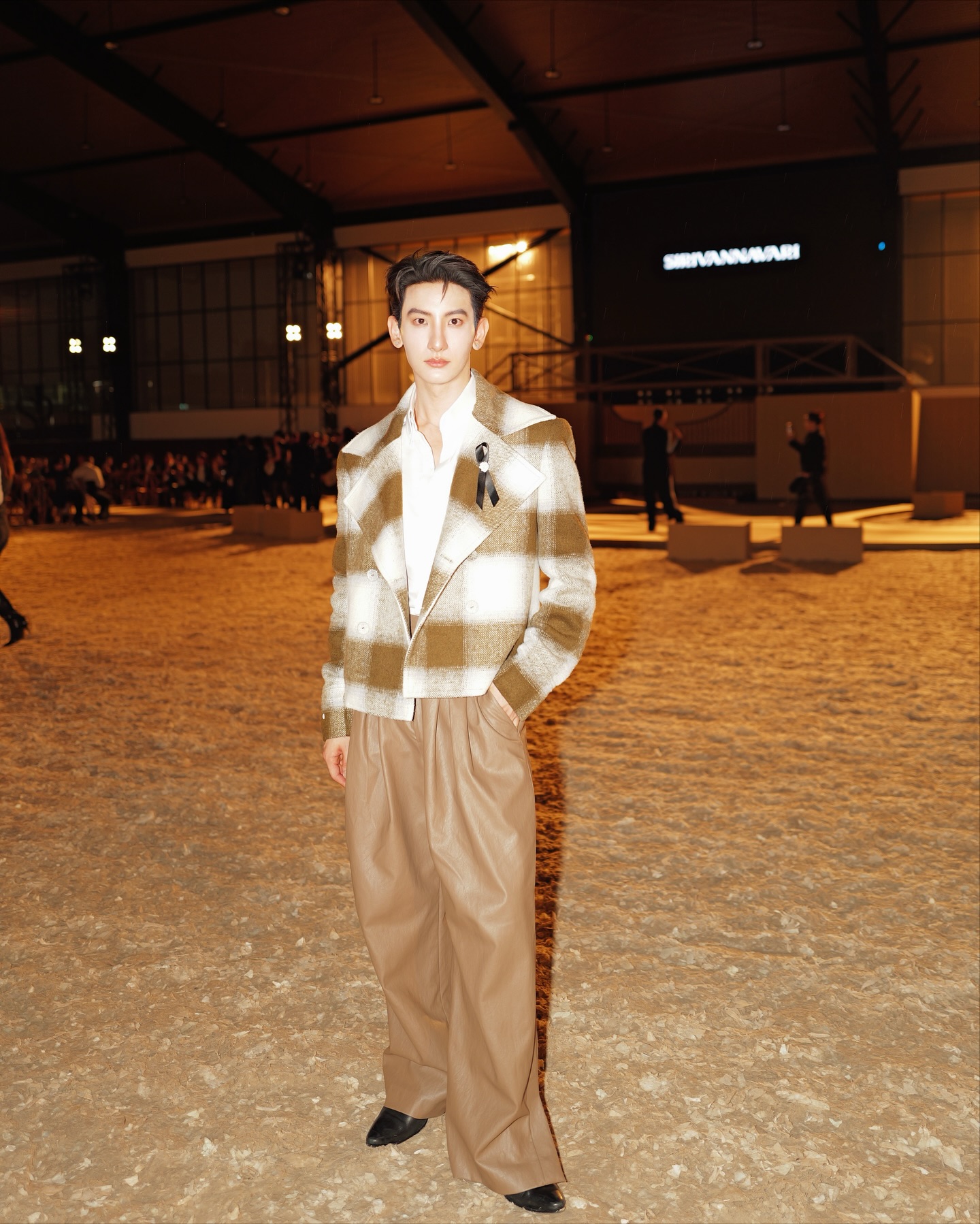 ท็อปแท็ป - จิรกิตติ์ คูอาริยะกุล