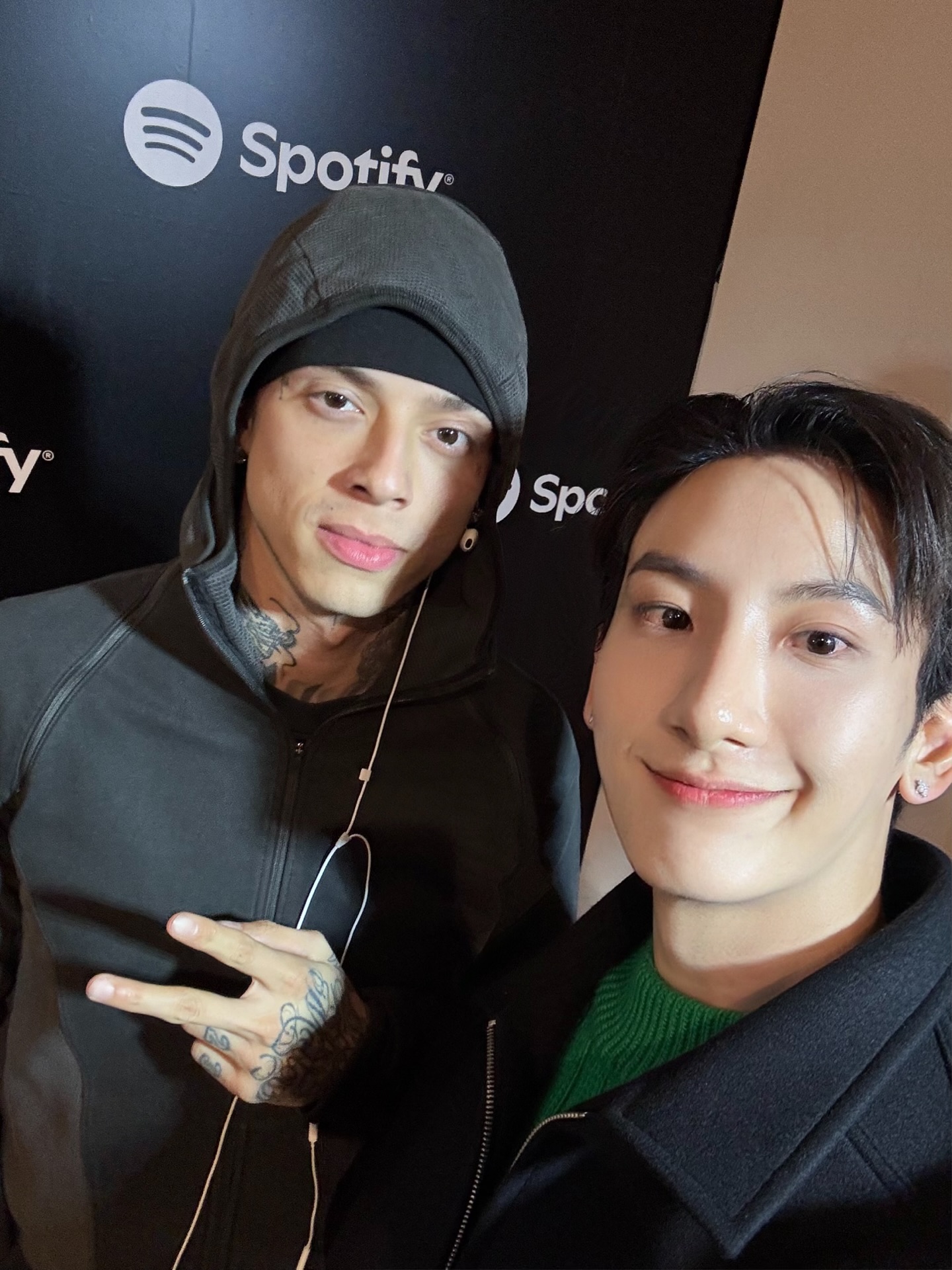 ท็อปแท็ป - จิรกิตติ์ คูอาริยะกุล