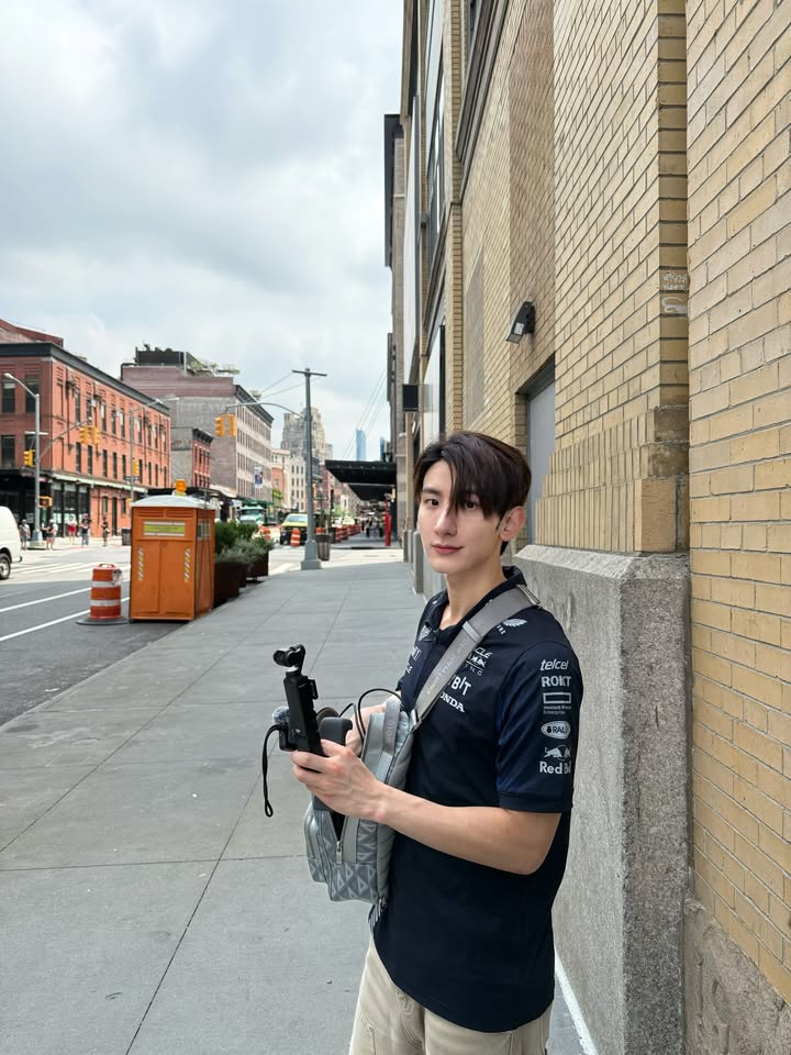 ท็อปแท็ป - จิรกิตติ์ คูอาริยะกุล