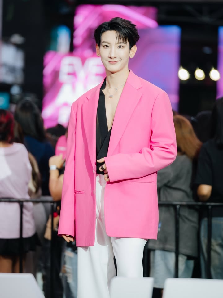 ท็อปแท็ป - จิรกิตติ์ คูอาริยะกุล