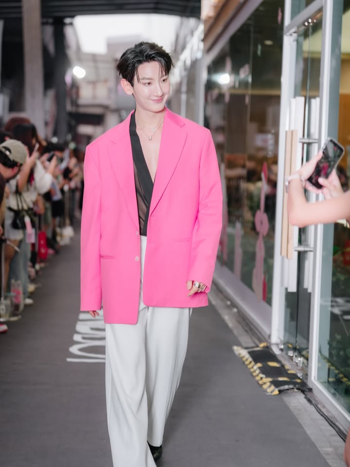 ท็อปแท็ป - จิรกิตติ์ คูอาริยะกุล