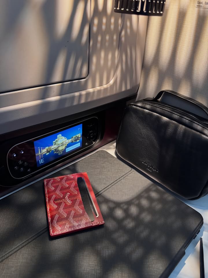 ท็อปแท็ป - จิรกิตติ์ คูอาริยะกุล