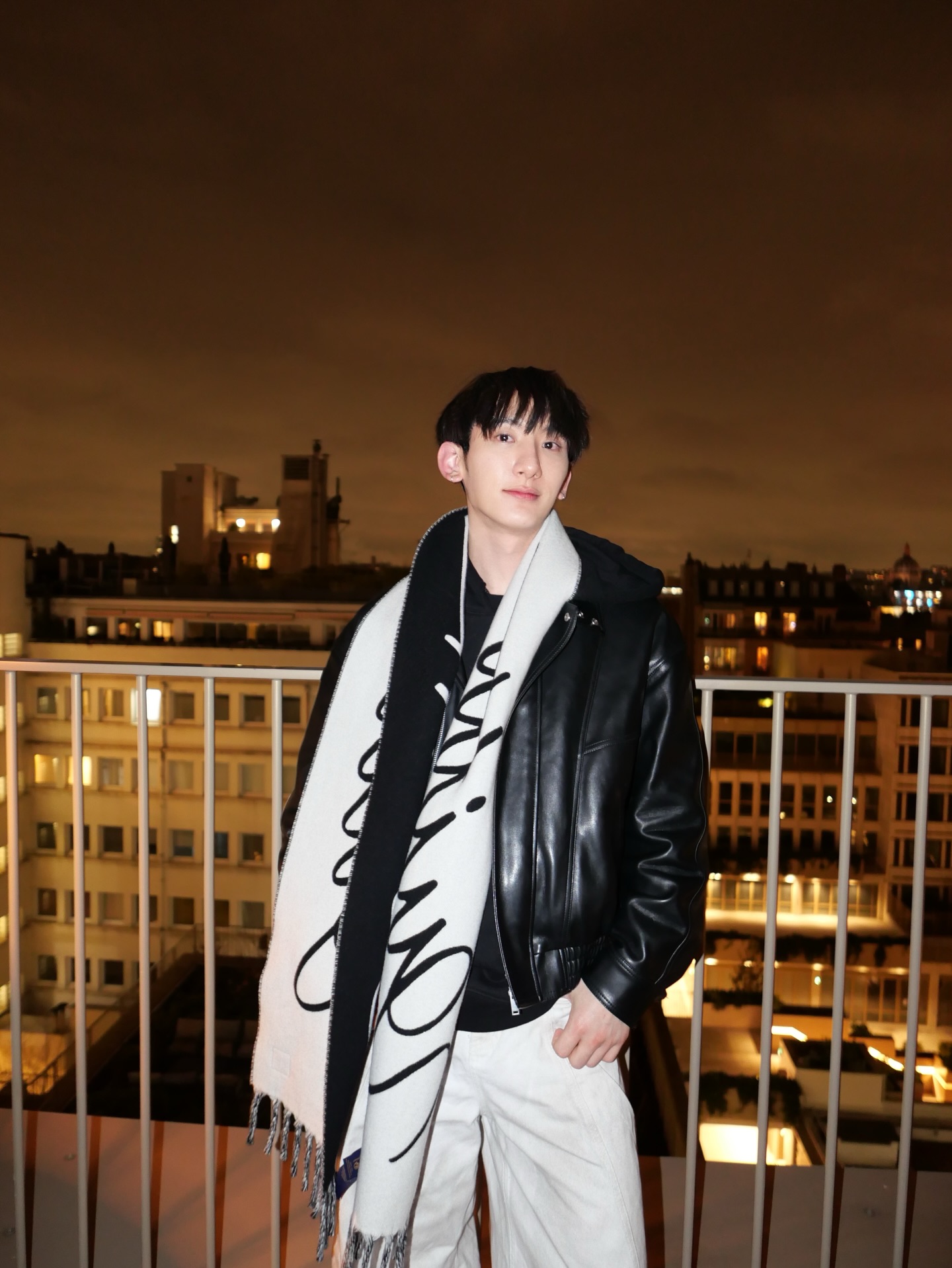 ท็อปแท็ป - จิรกิตติ์ คูอาริยะกุล