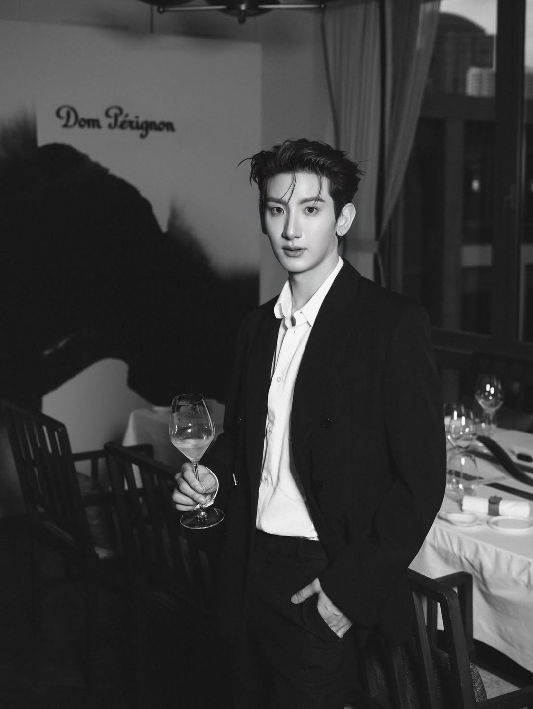 ท็อปแท็ป - จิรกิตติ์ คูอาริยะกุล