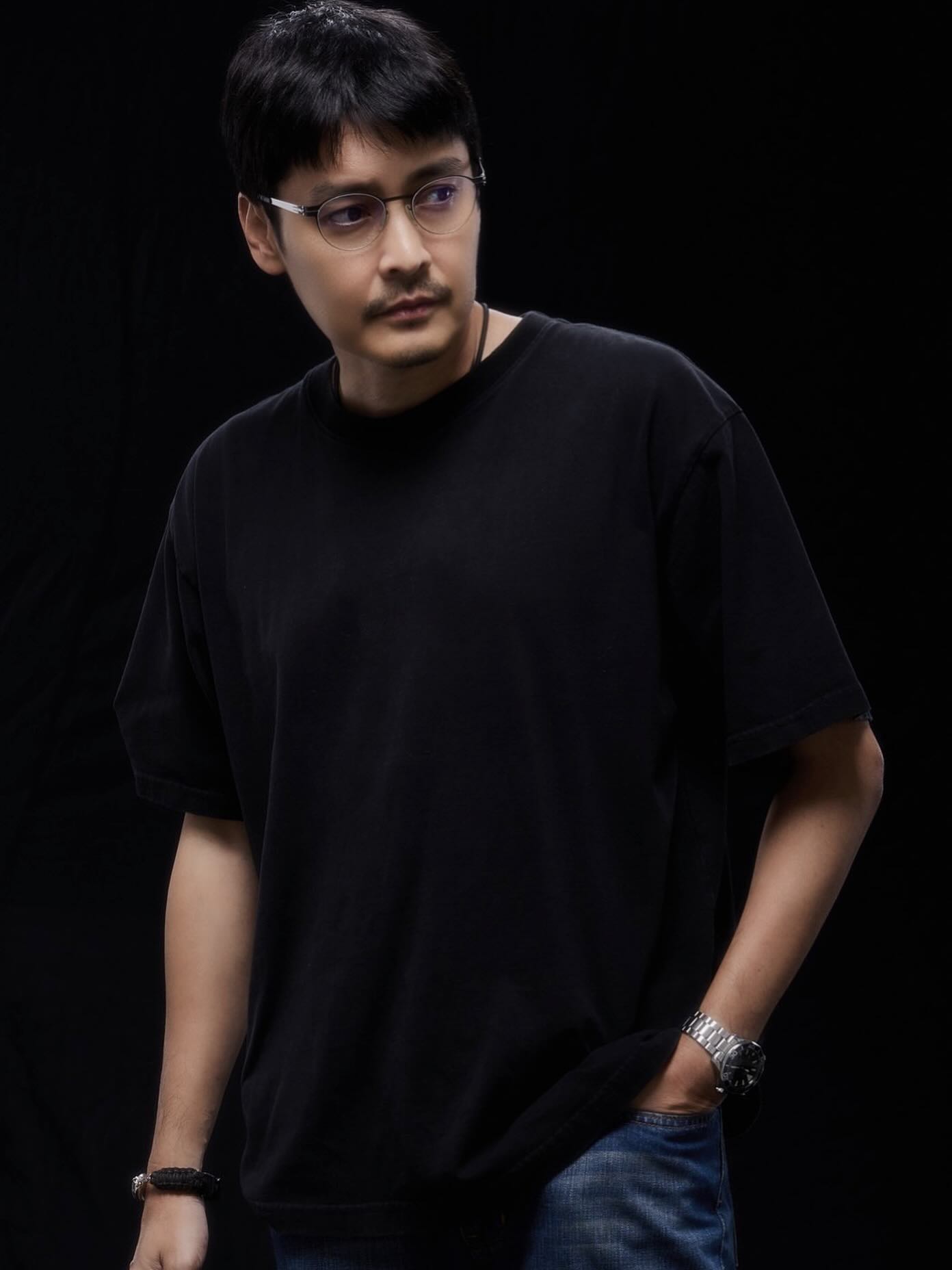 เขตต์ ฐานทัพ