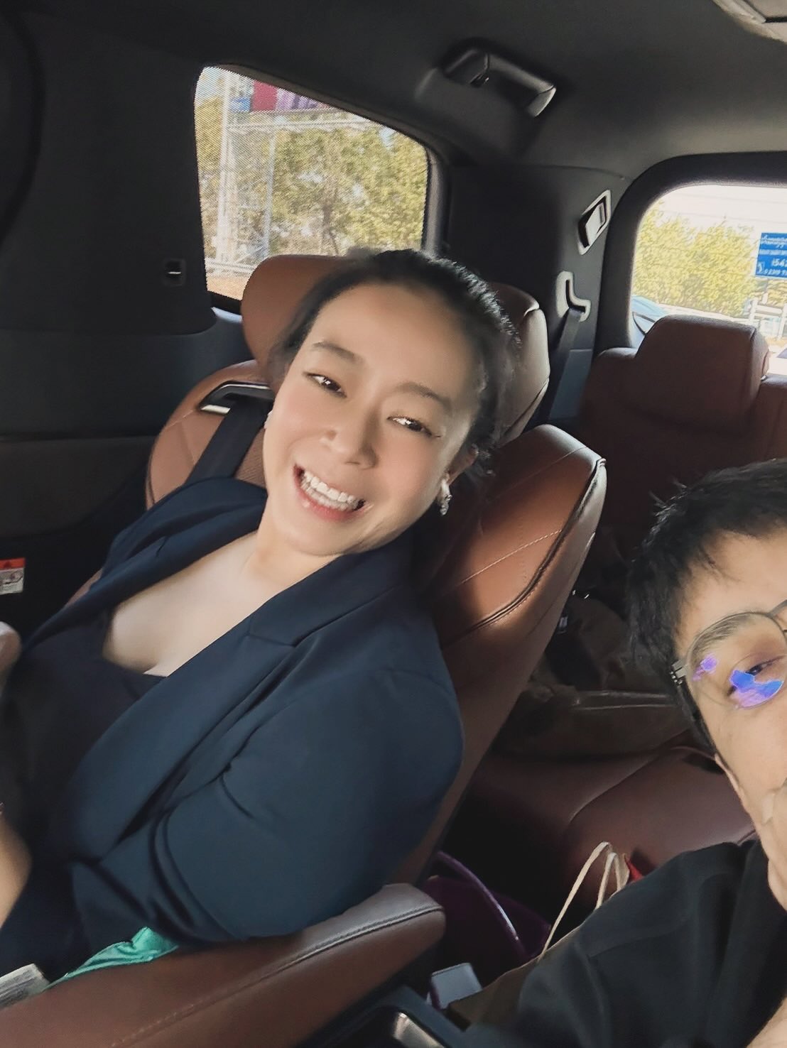 เขตต์ ฐานทัพ