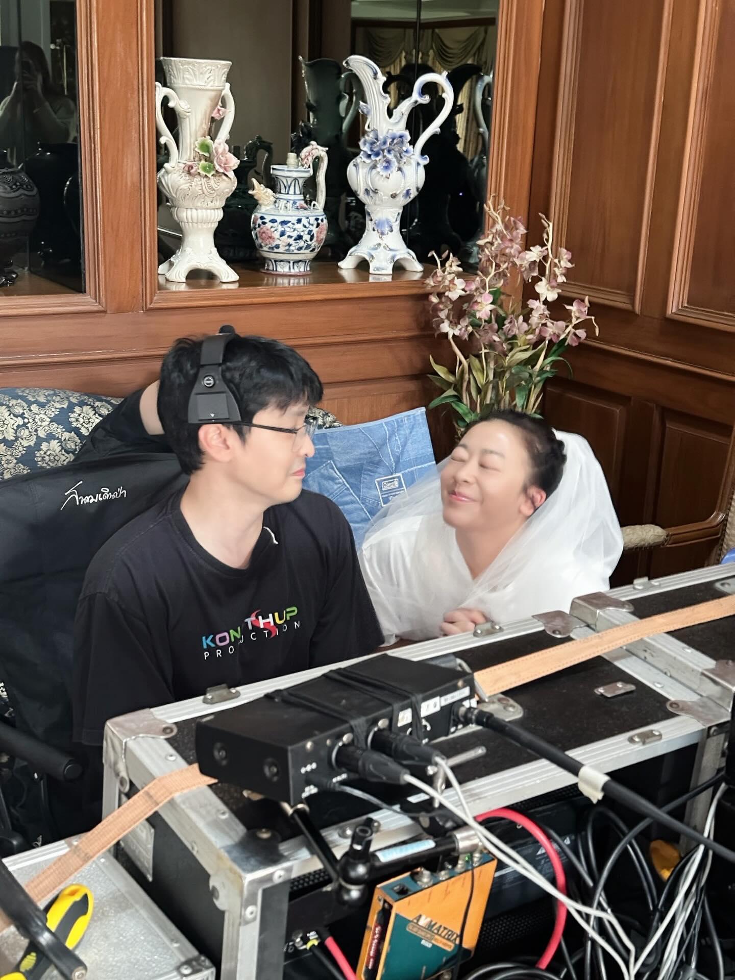 เขตต์ ฐานทัพ