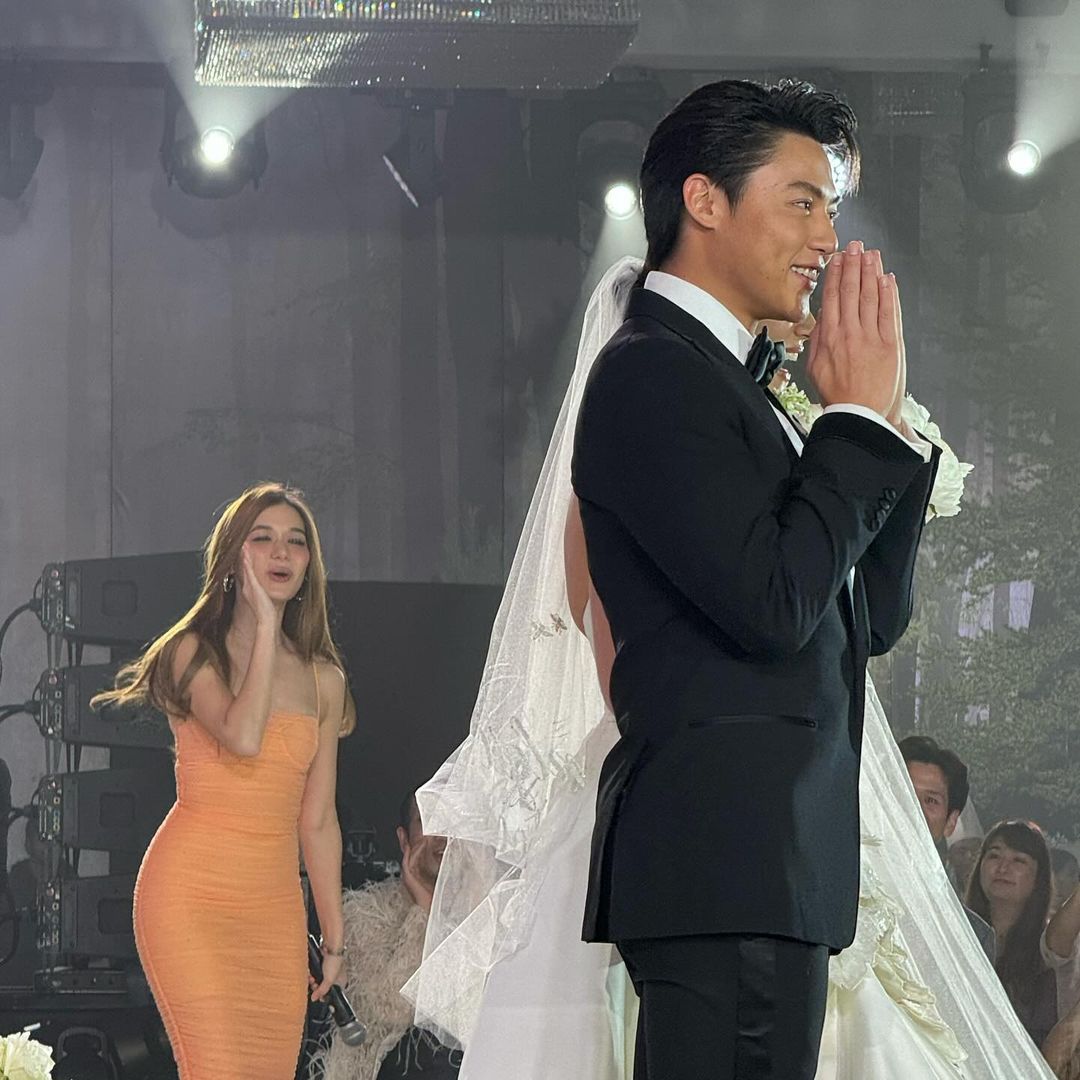 วี - วิโอเลต วอเทียร์