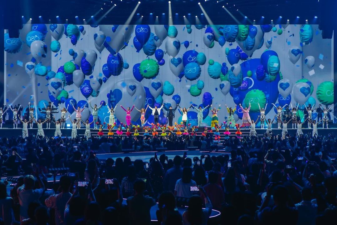 วี - วิโอเลต วอเทียร์