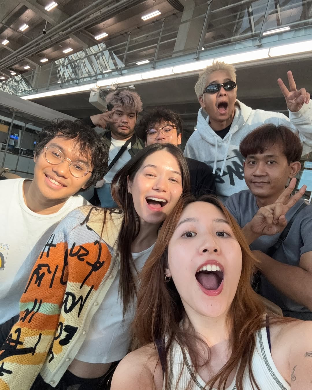 วี - วิโอเลต วอเทียร์
