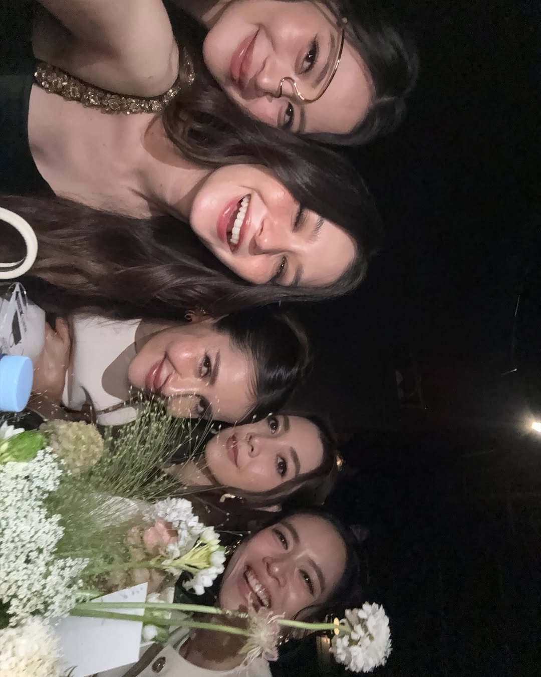 วี - วิโอเลต วอเทียร์