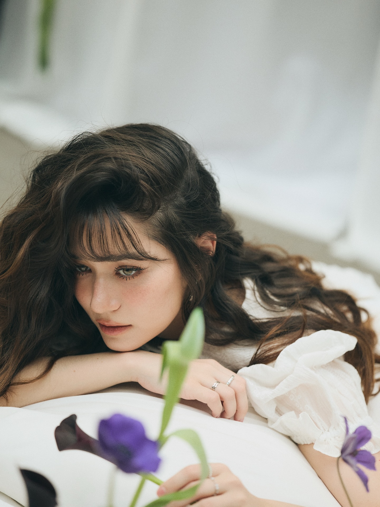 วี - วิโอเลต วอเทียร์