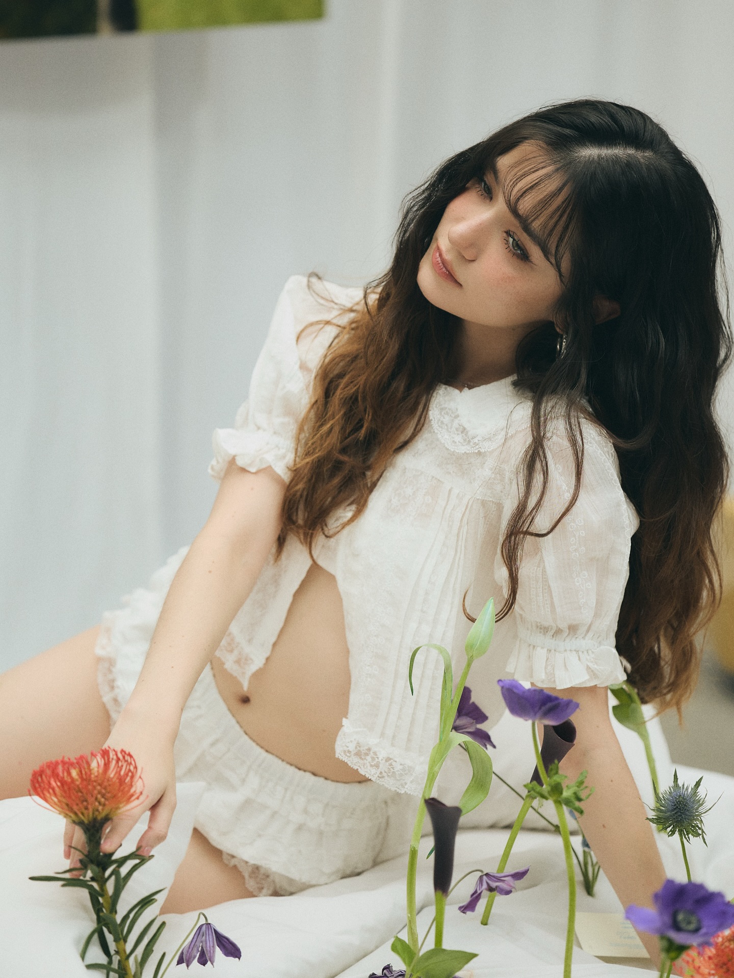 วี - วิโอเลต วอเทียร์
