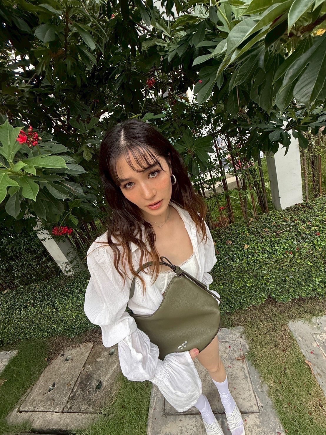 วี - วิโอเลต วอเทียร์