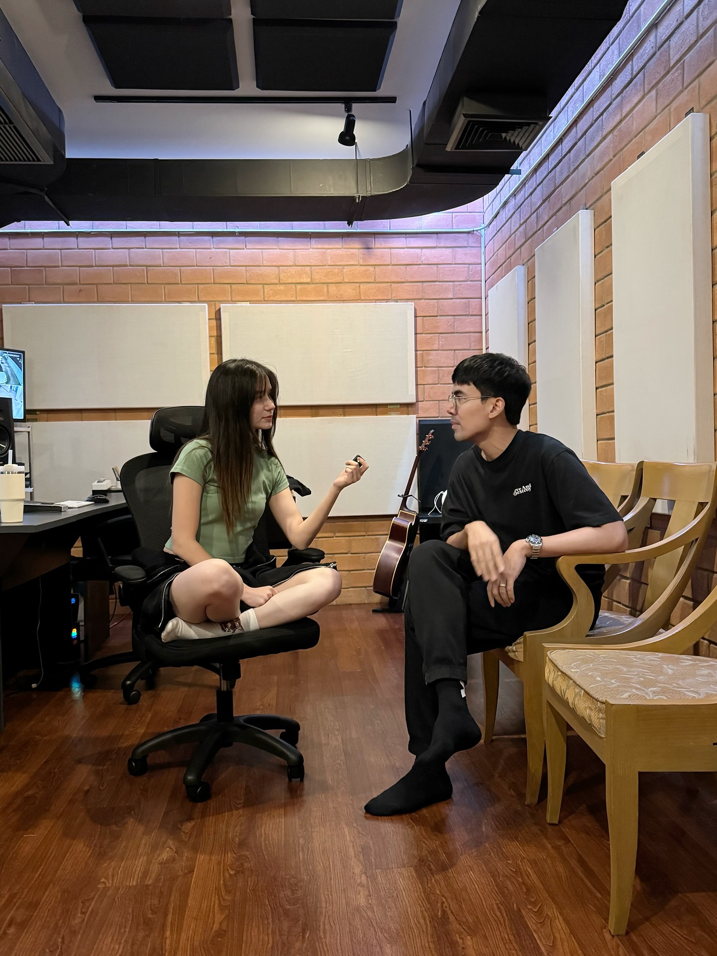 วี - วิโอเลต วอเทียร์