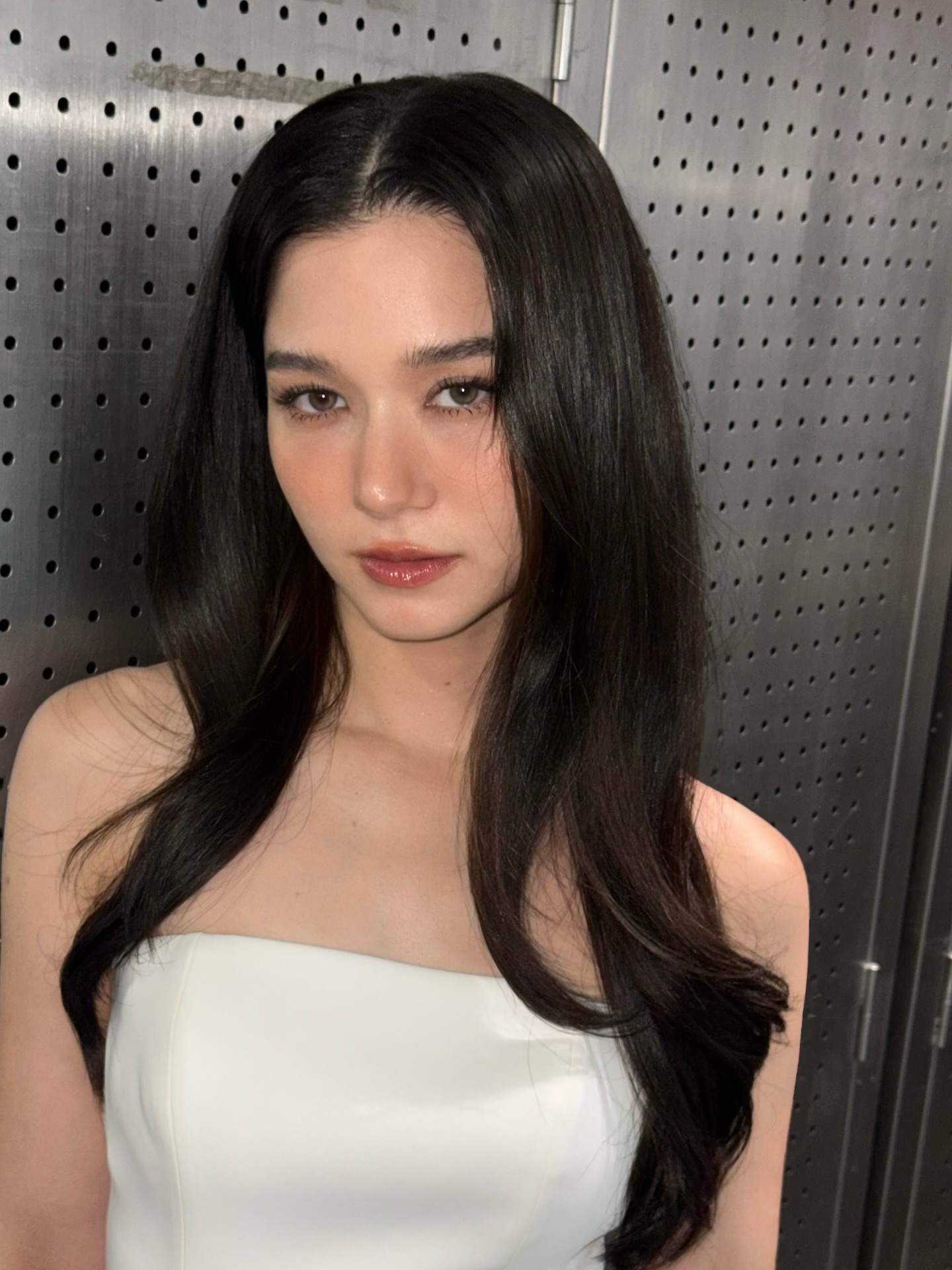 วี - วิโอเลต วอเทียร์
