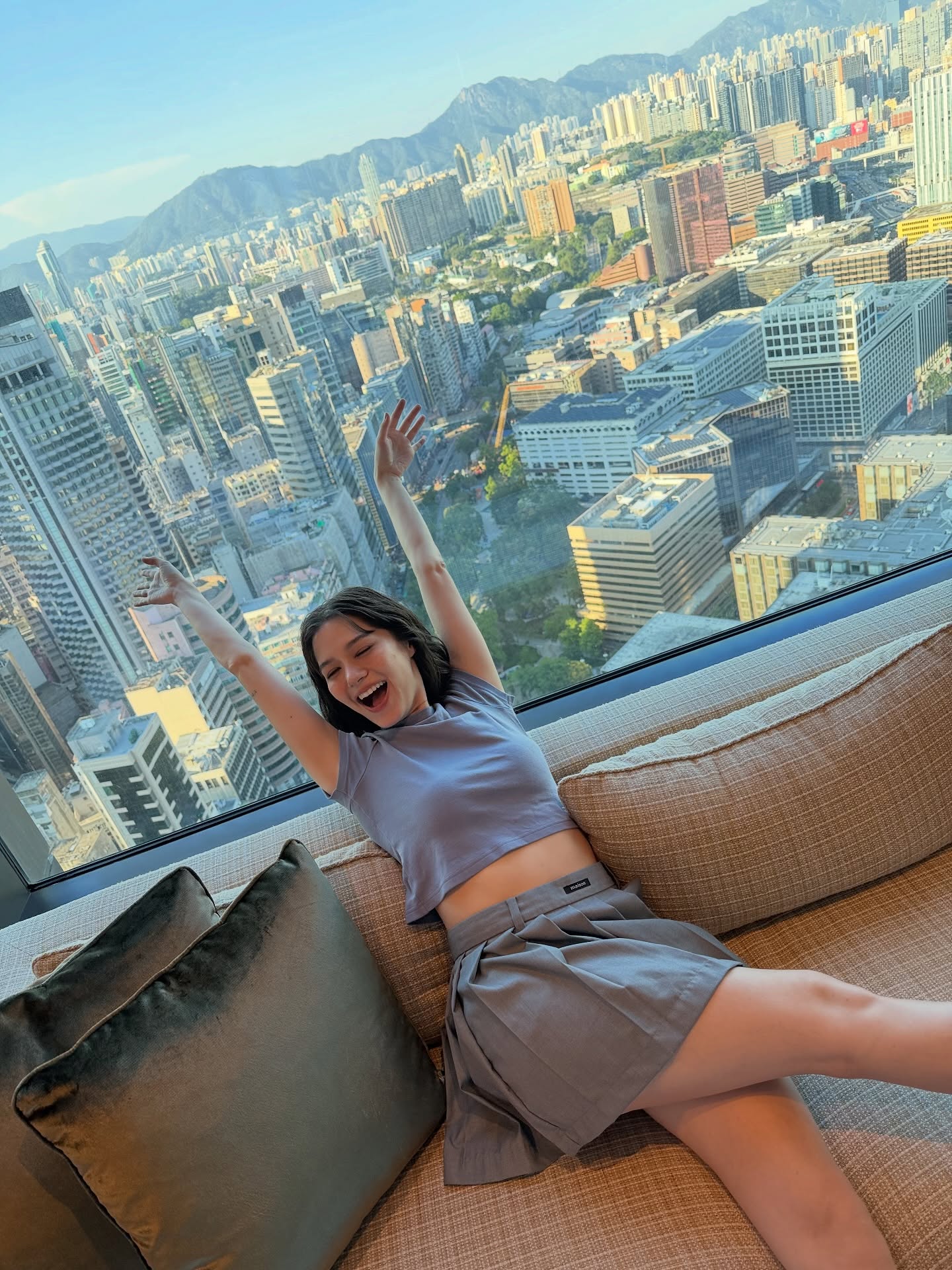 วี - วิโอเลต วอเทียร์