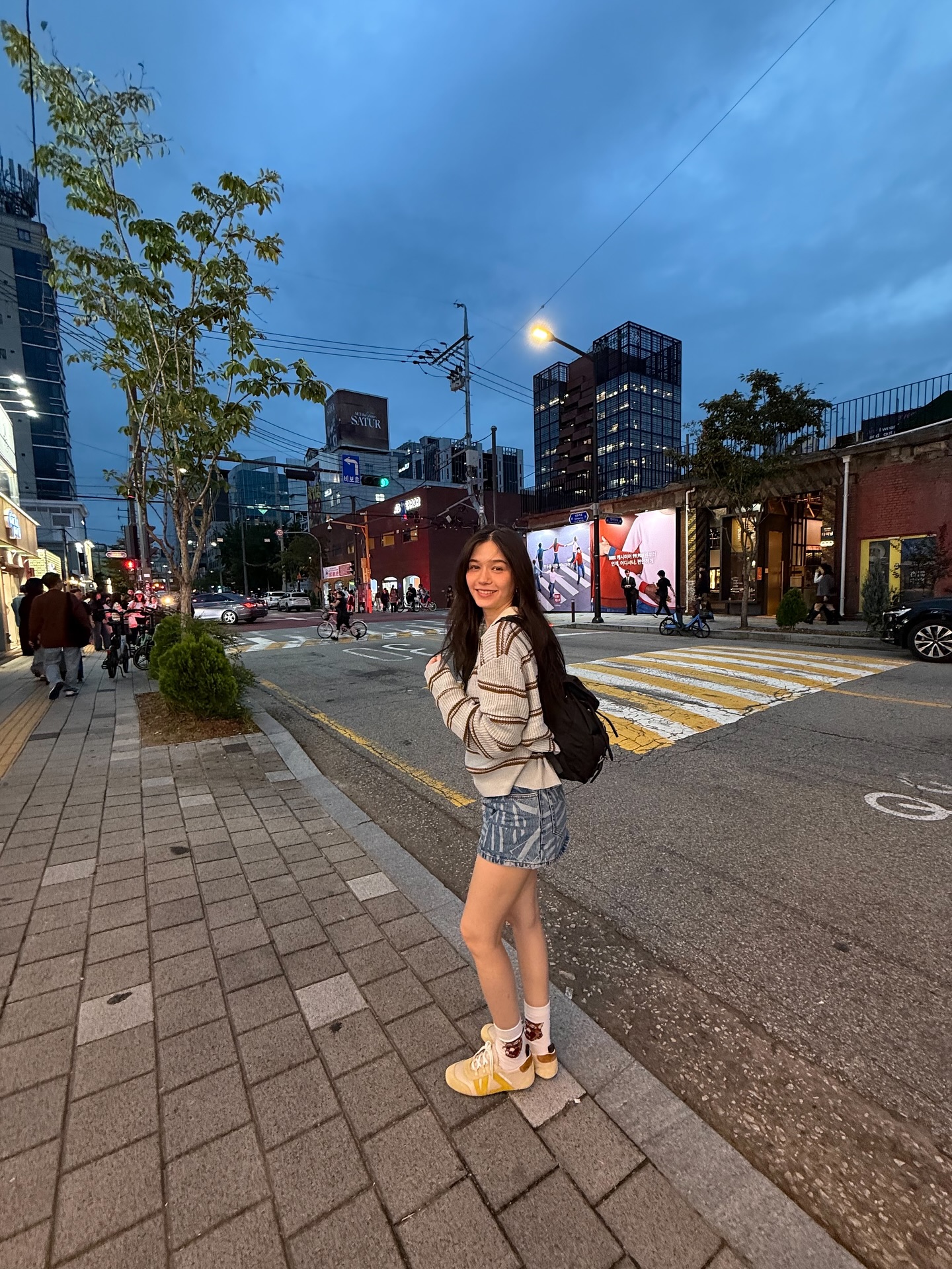 วี - วิโอเลต วอเทียร์