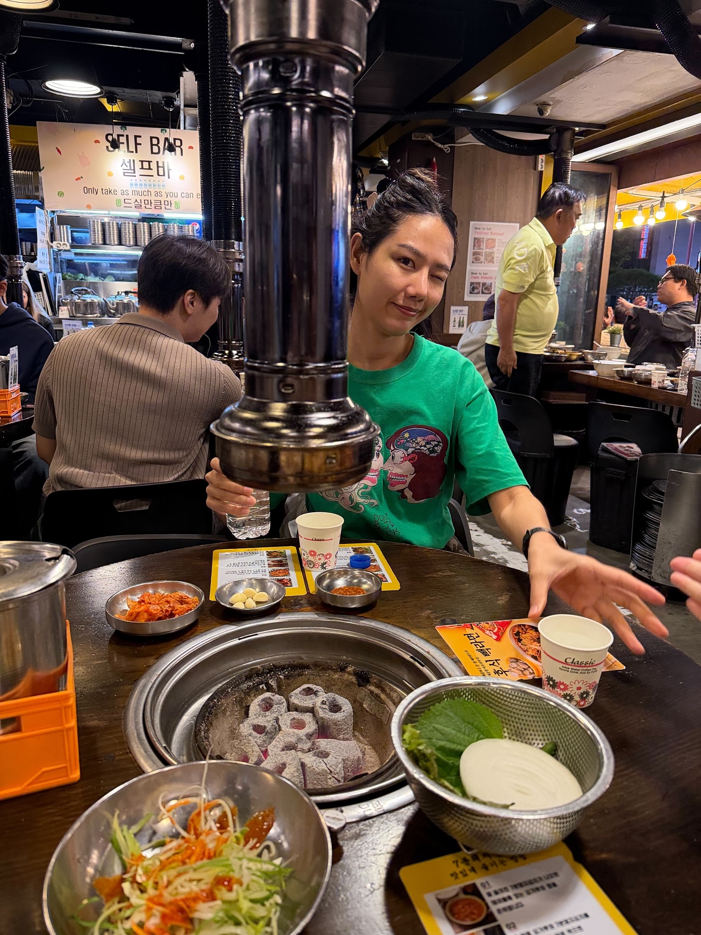 วี - วิโอเลต วอเทียร์