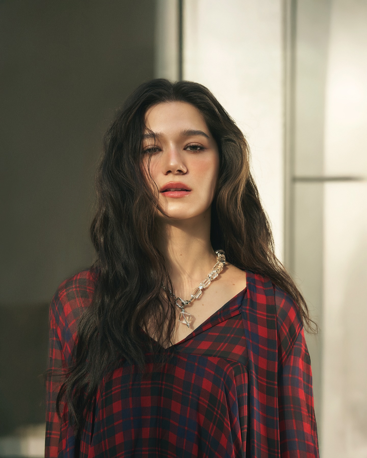 วี - วิโอเลต วอเทียร์
