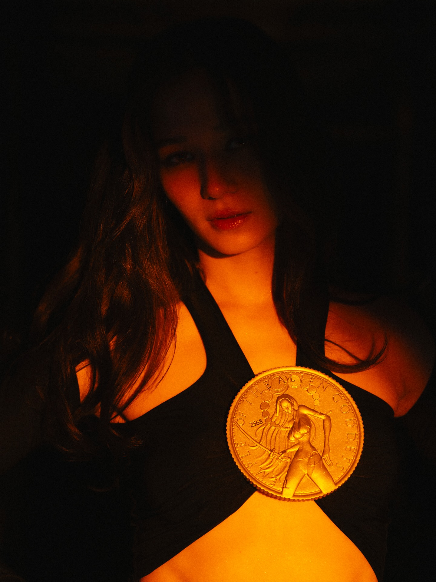 วี - วิโอเลต วอเทียร์