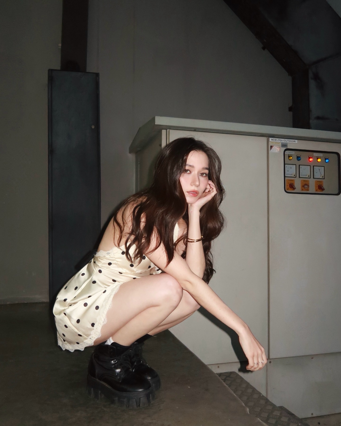 วี - วิโอเลต วอเทียร์