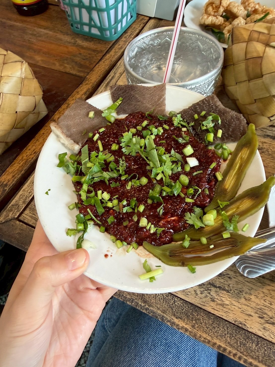 วี - วิโอเลต วอเทียร์