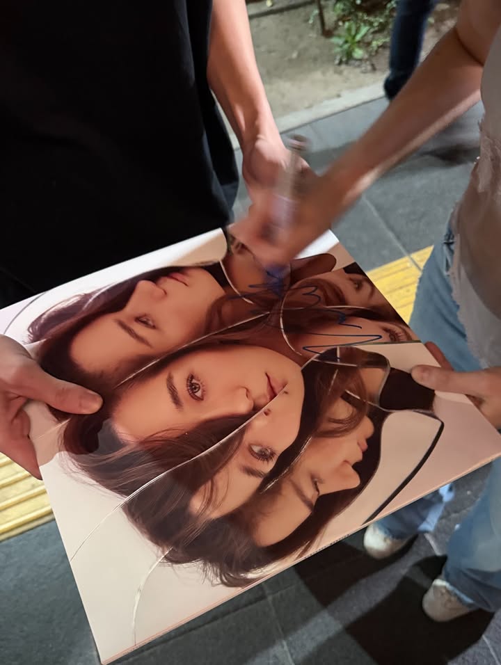 วี - วิโอเลต วอเทียร์