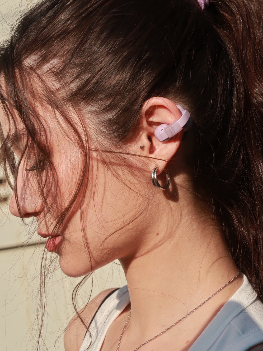 วี - วิโอเลต วอเทียร์