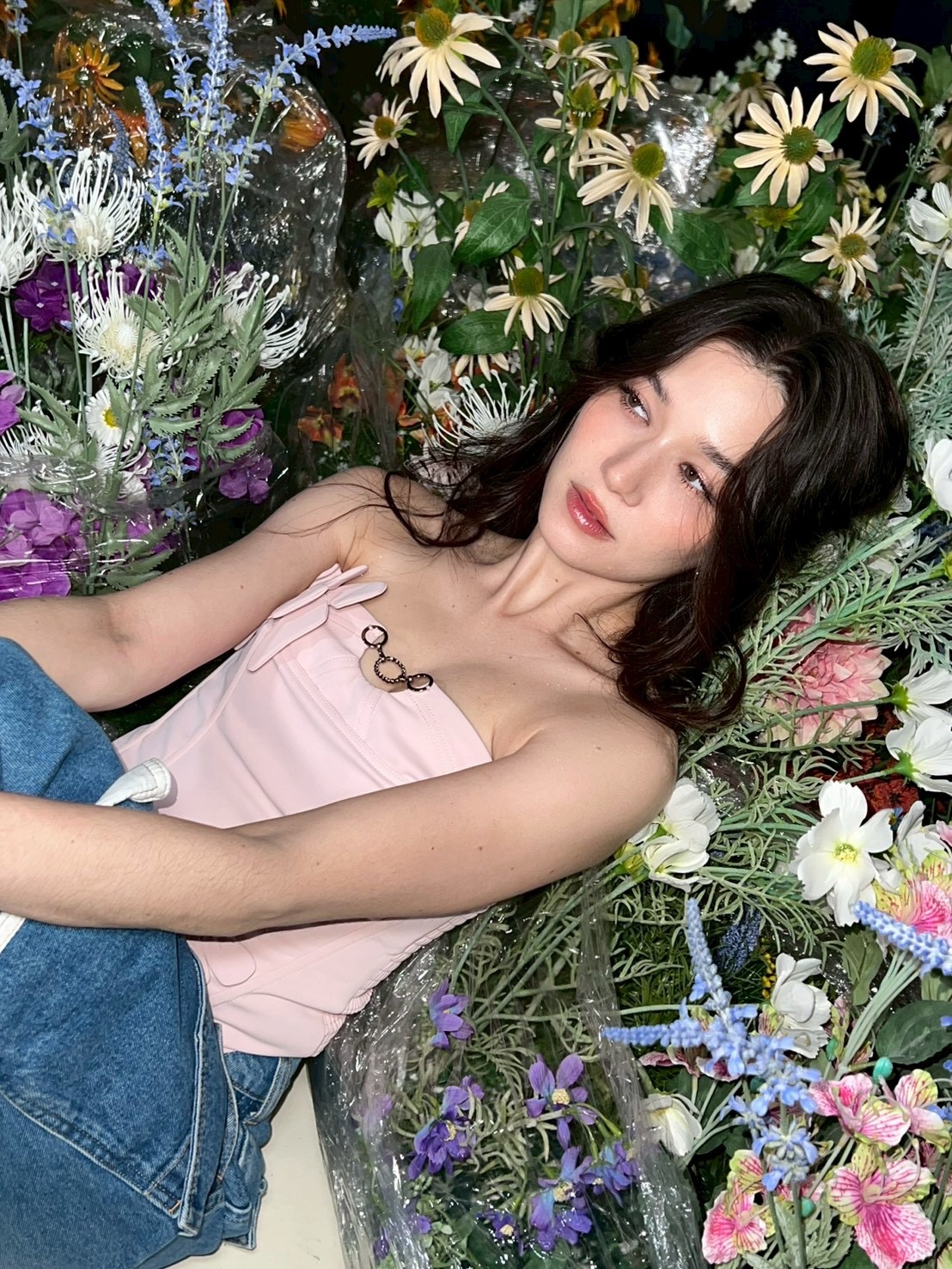 วี - วิโอเลต วอเทียร์