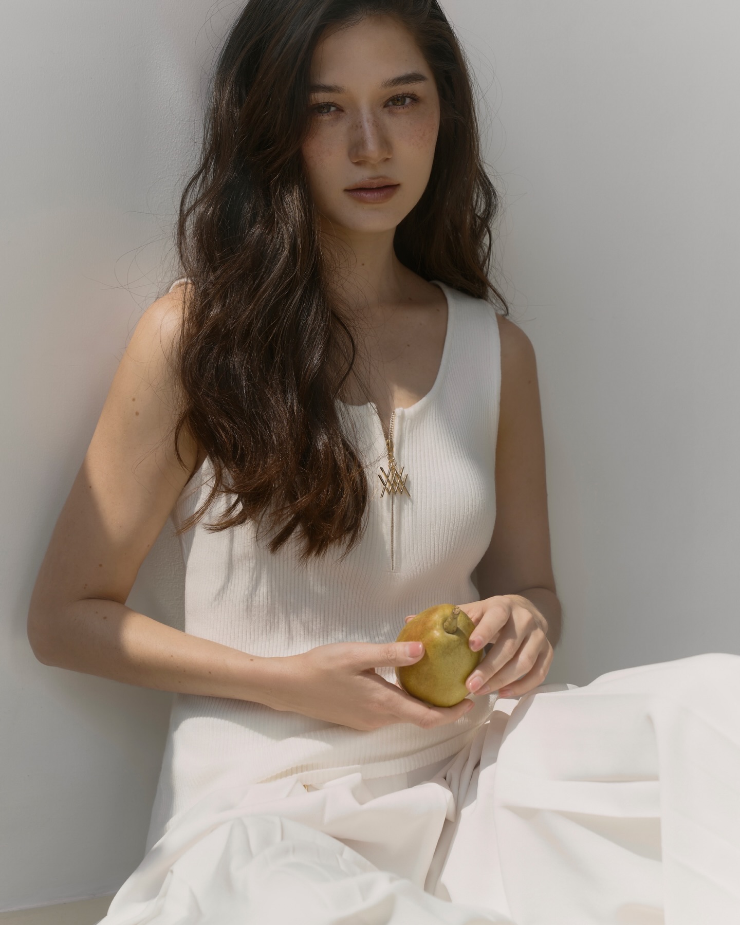 วี - วิโอเลต วอเทียร์