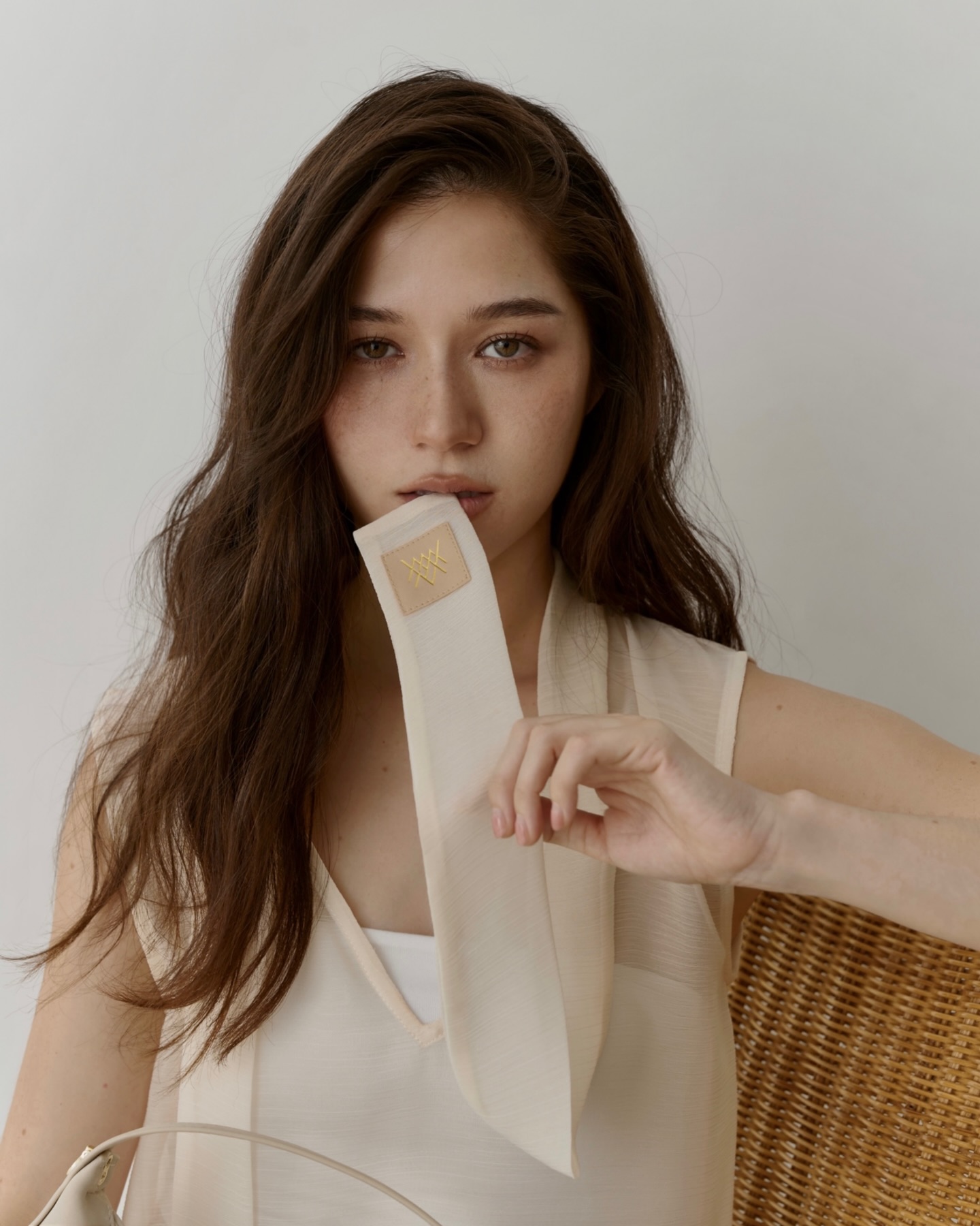 วี - วิโอเลต วอเทียร์