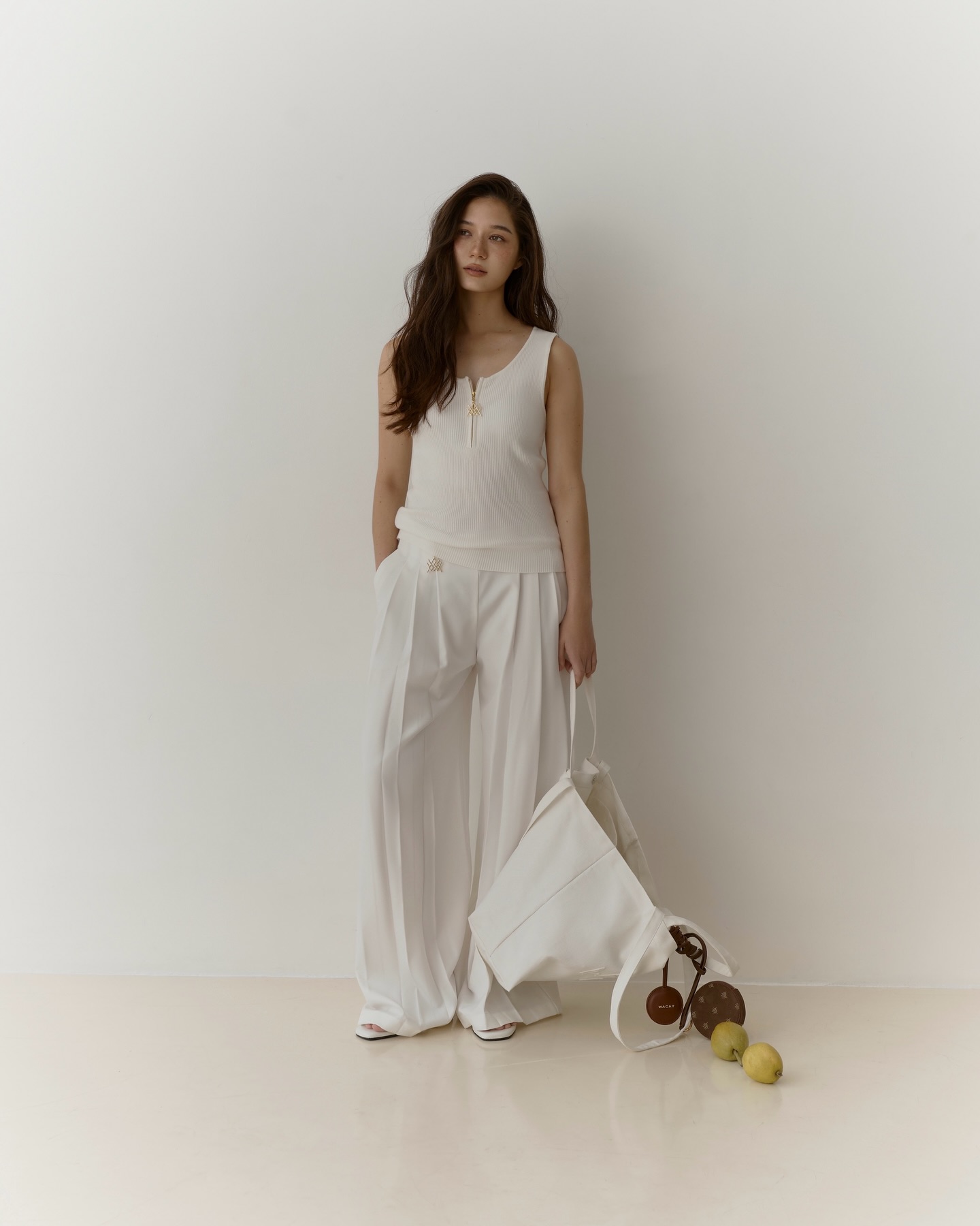 วี - วิโอเลต วอเทียร์