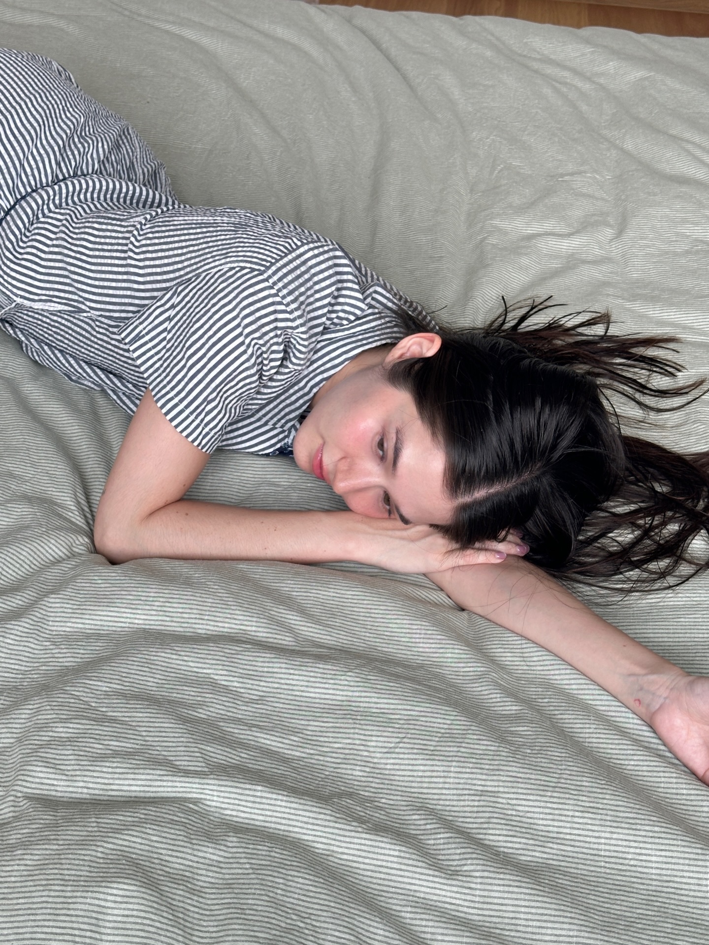 วี - วิโอเลต วอเทียร์