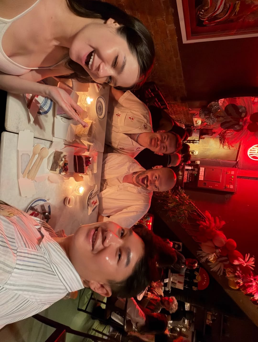 วี - วิโอเลต วอเทียร์