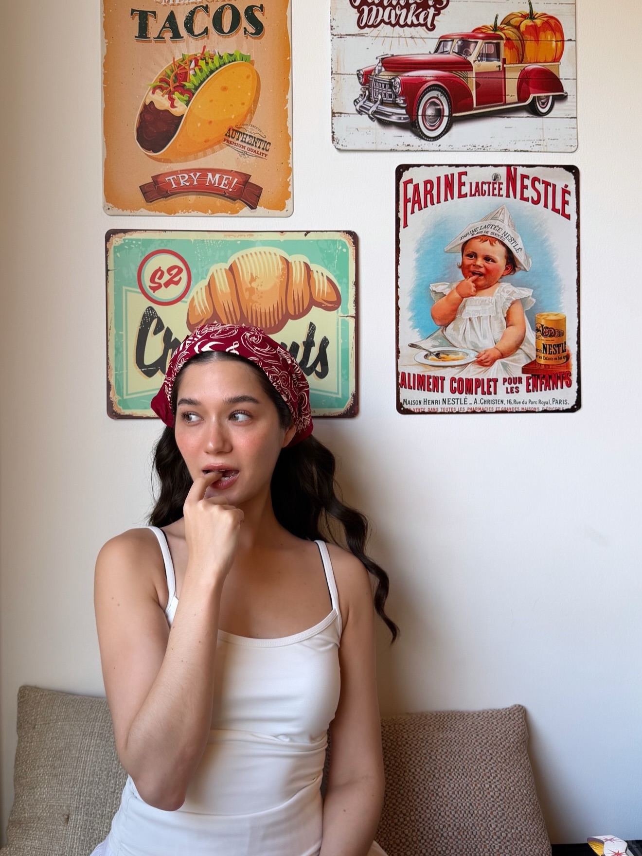 วี - วิโอเลต วอเทียร์