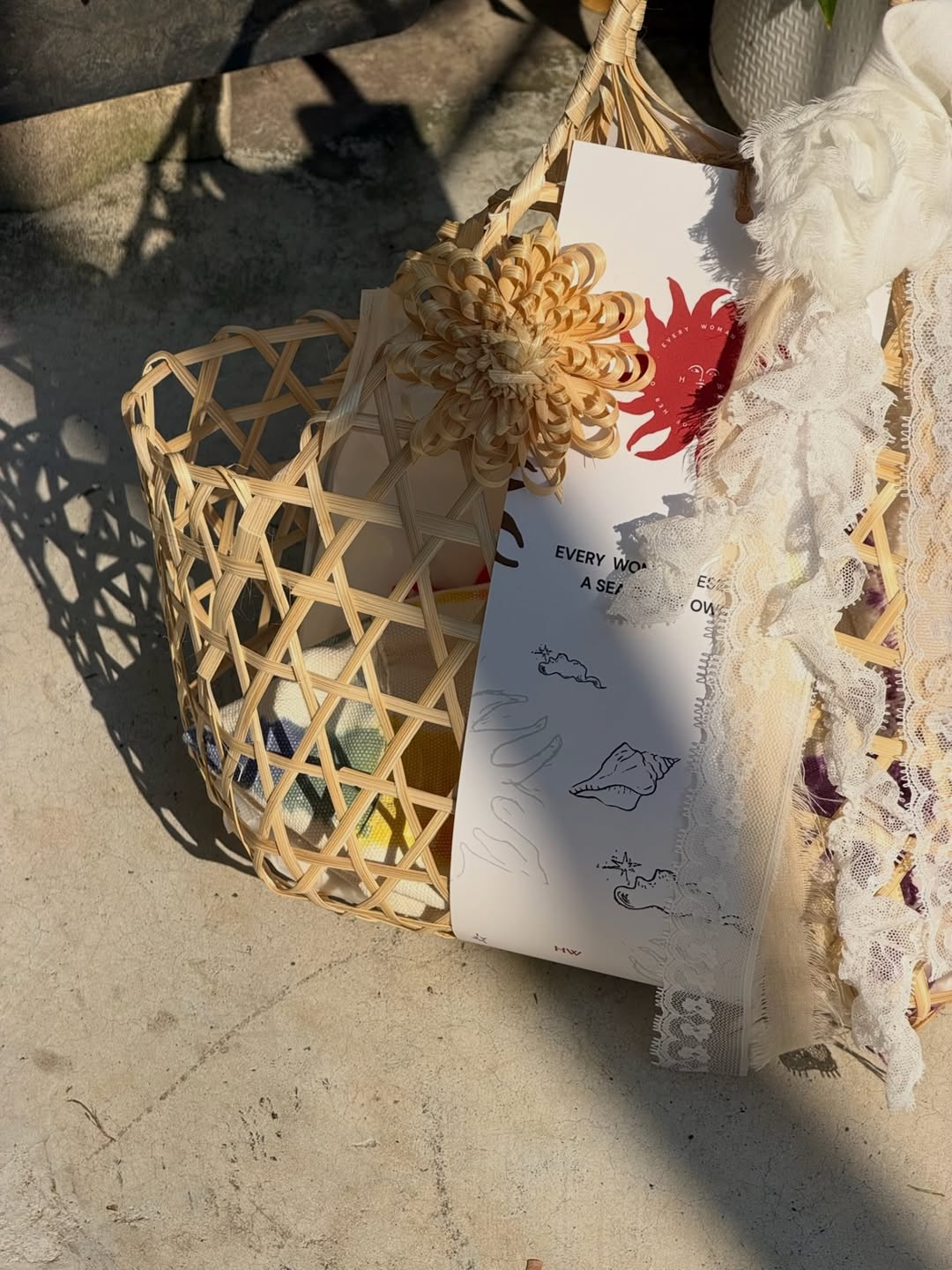 วี - วิโอเลต วอเทียร์