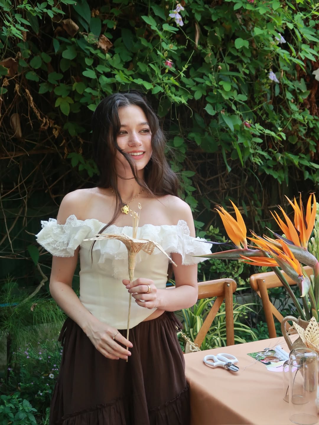 วี - วิโอเลต วอเทียร์