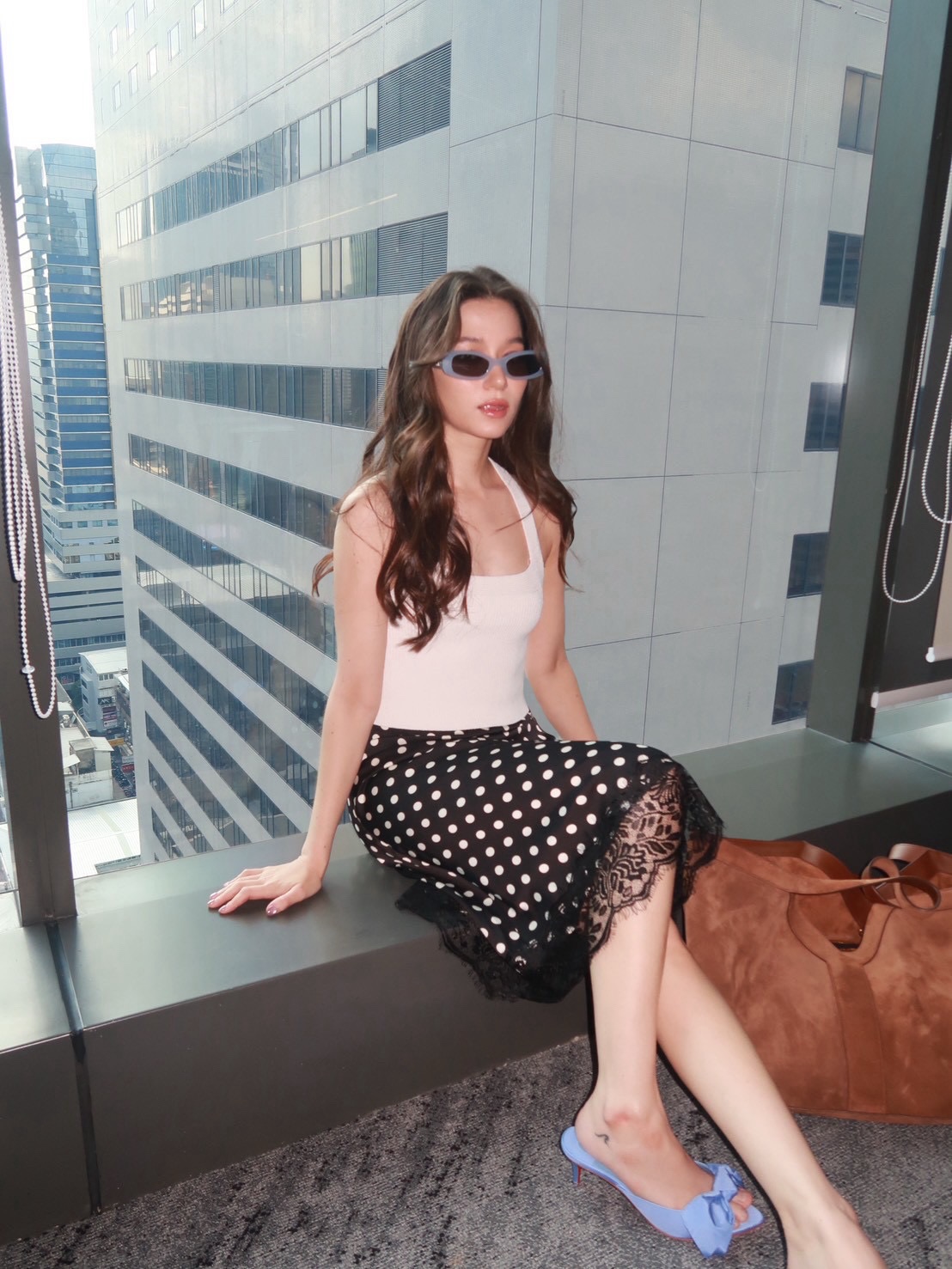 วี - วิโอเลต วอเทียร์